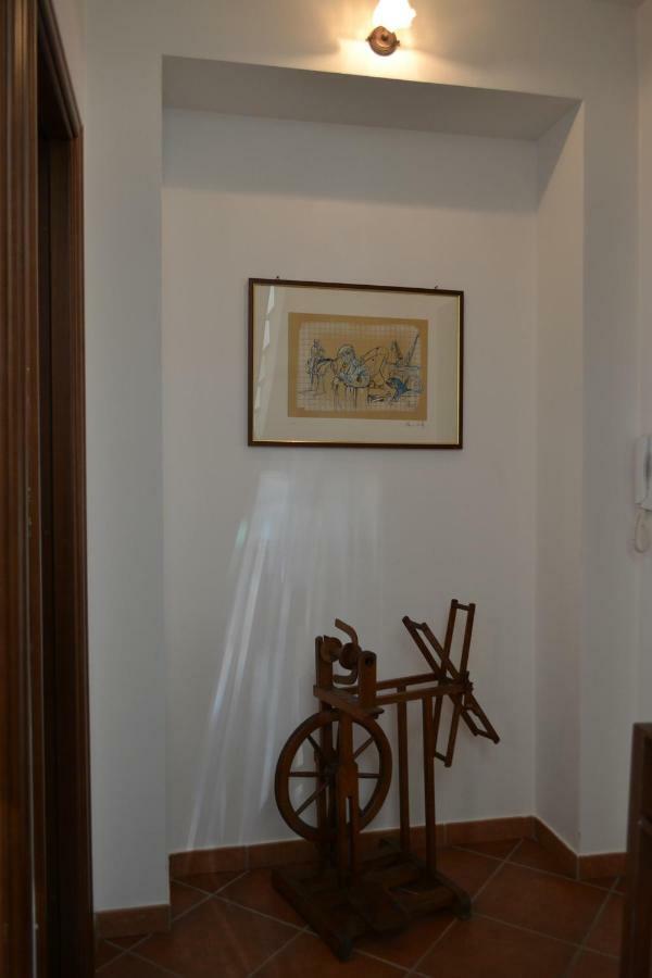 A Due Passi.... Hotel Mazzeo Exterior photo